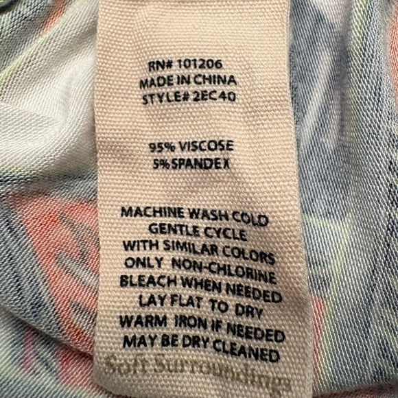 Soft Surroundings Tigerwood Tropical Print Tunic Top Henley Size XL - Picture 6 of 6